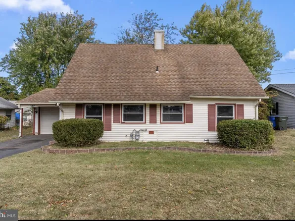 197 Pageant Ln, Willingboro, NJ 08046