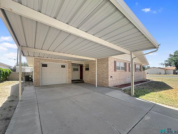 2nd image of 2526 N Charlcia Dr