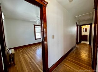 41 Spring Garden Ave, Norwich, CT 06360