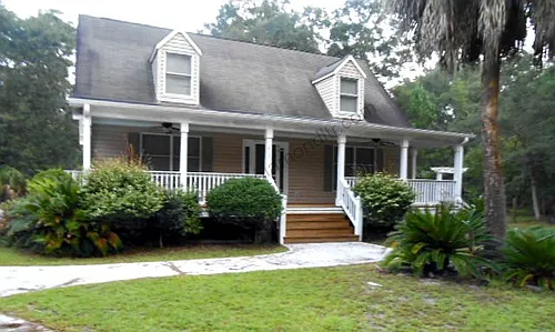 815 Sams Point Rd Photo 1