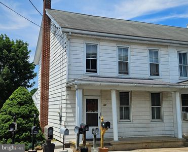 137 N Mechanic St, Fredericksburg, PA, 17026