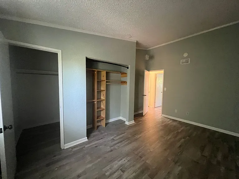 9805 El Camino Real #2 — Photo 16