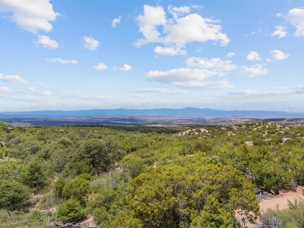 47 Pacheco Meadow Ln, Santa Fe, NM 87506