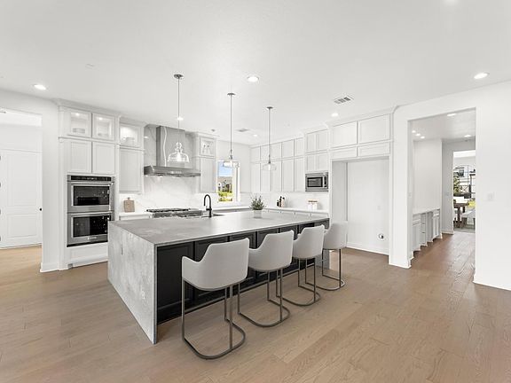 4th image of 3908 Ephron Ave