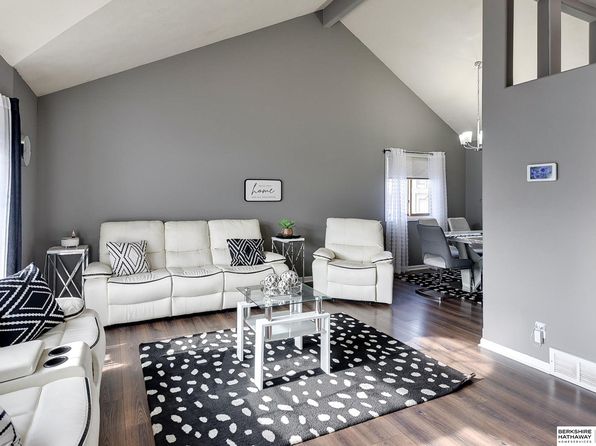 15546 Borman St, Omaha, NE 68138