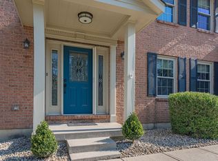 7902 Bayer Dr, West Chester, OH 45069