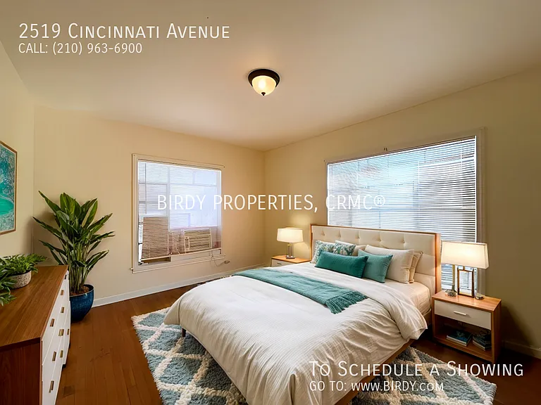 2519 Cincinnati Ave — Photo 5