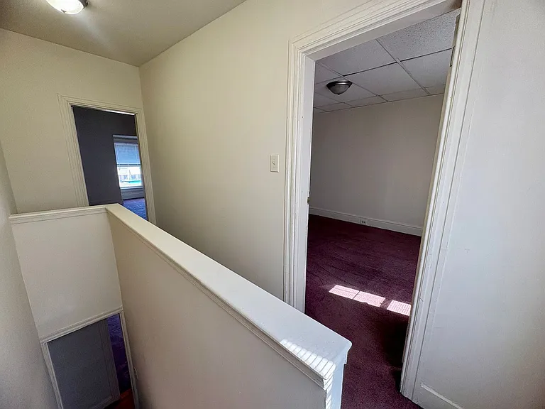 118 S Richland Ave — Photo 16