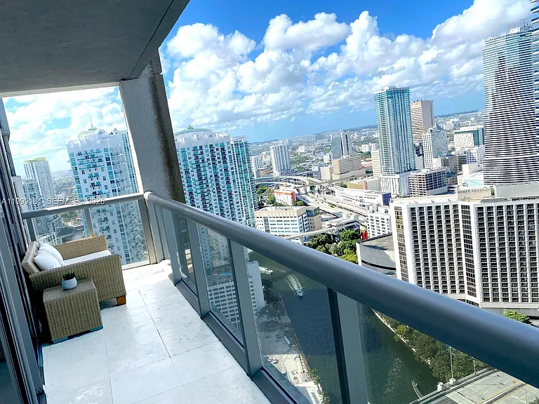 475 Brickell Ave #3915 — Photo 17