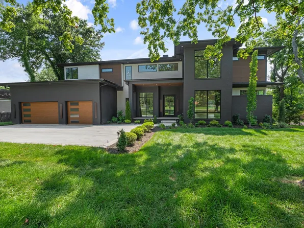 855 Bresslyn Rd, Nashville, TN 37205