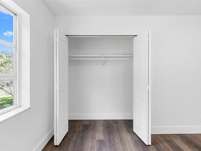 2800 N Palm Aire Dr #310 — Photo 19
