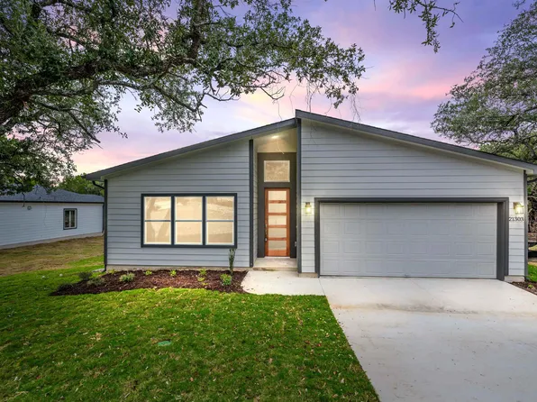 21303 Santa Carlo Avenue, Lago Vista, TX 78645