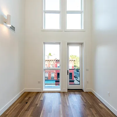 Rented by Nooklyn NYC LLC | media 12