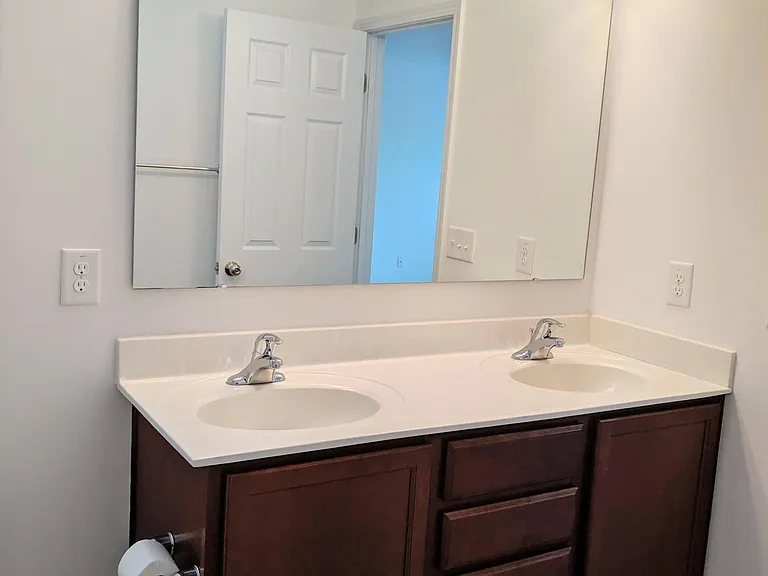 2420 Autumn Mist Dr — Photo 13