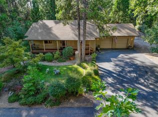 5590 Silver Saddle Ct, Hathaway Pines, CA 95233