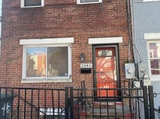 1345 Dexter Ter SE, Washington, DC 20020