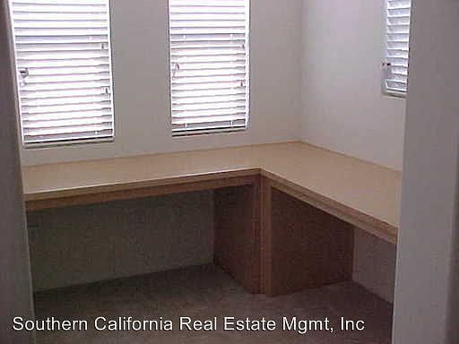 4th image of 27647 Auburn Ct