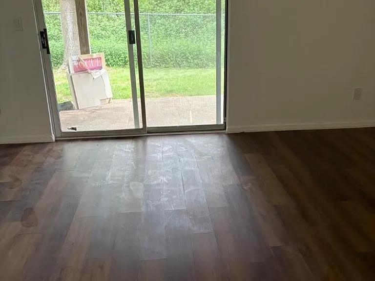 407 Orchard Meadows Dr — Photo 6
