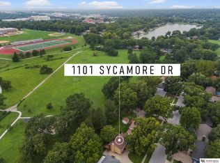 1101 Sycamore Dr, Lincoln, NE 68510