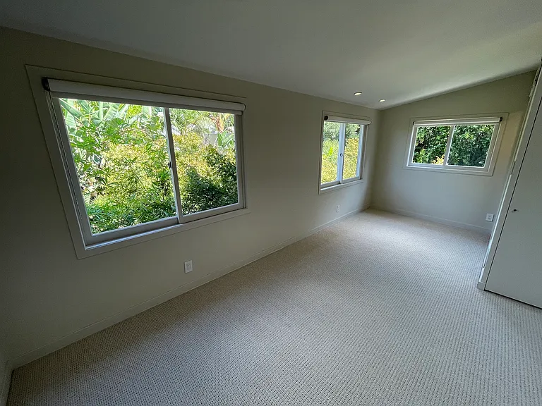 Canyon Oak Dr — Photo 22
