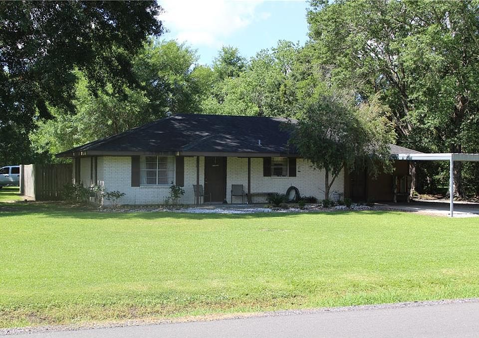1st image of 242 Tara Dr