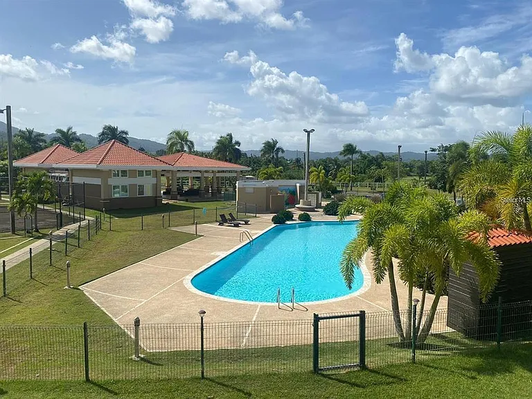 VILLAS DE CAGUAS REAL Golf & Country Club #524 — Photo 16