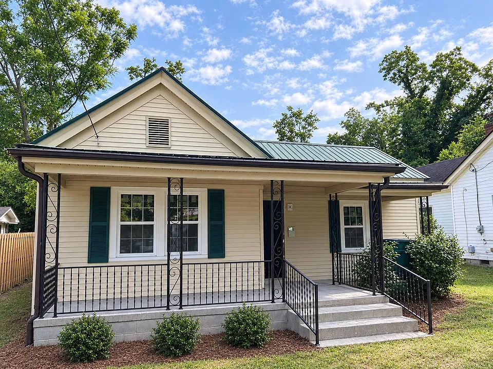 336 Greenville St NW