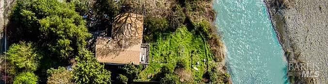 1st image of 350 Riverview Road