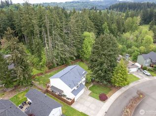921 Erin Ln W, Eatonville, WA 98328