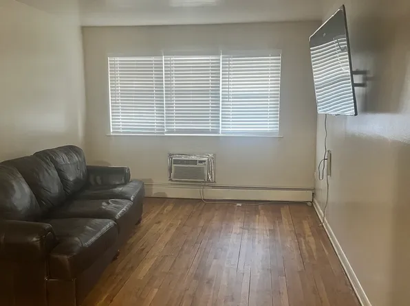 (undisclosed Address), Bronx, NY 10472