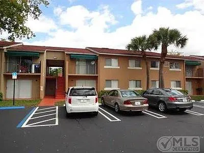 7872 Sonoma Springs Cir #102 — Photo 2