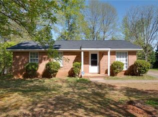 1125 Milan Rd, Charlotte, NC 28216