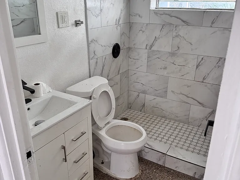5255 Bougenville Dr — Photo 11