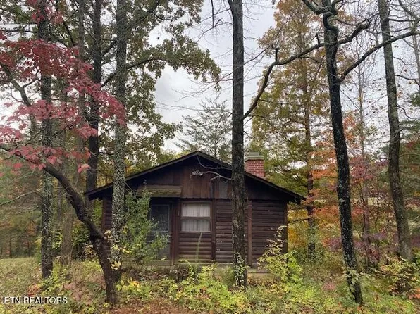 225 Pleasant View Loop, Clinton, TN 37716