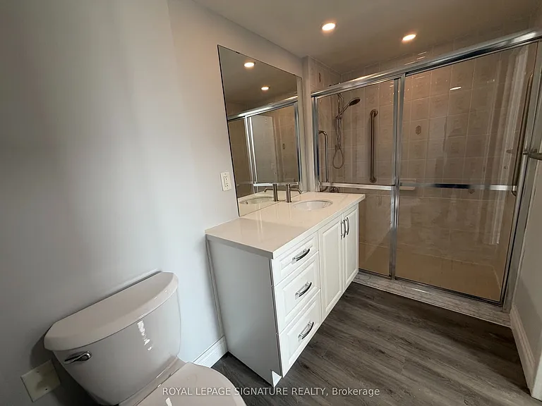 2 Neptune Dr #816 — Photo 8