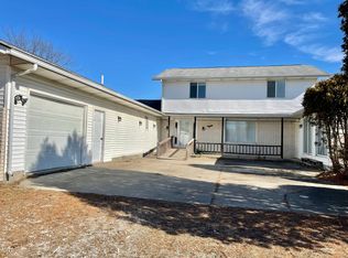 780 Wadhams Rd, Smiths Creek, MI 48074