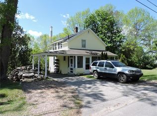 152 Franklin St, Bucksport, ME 04416