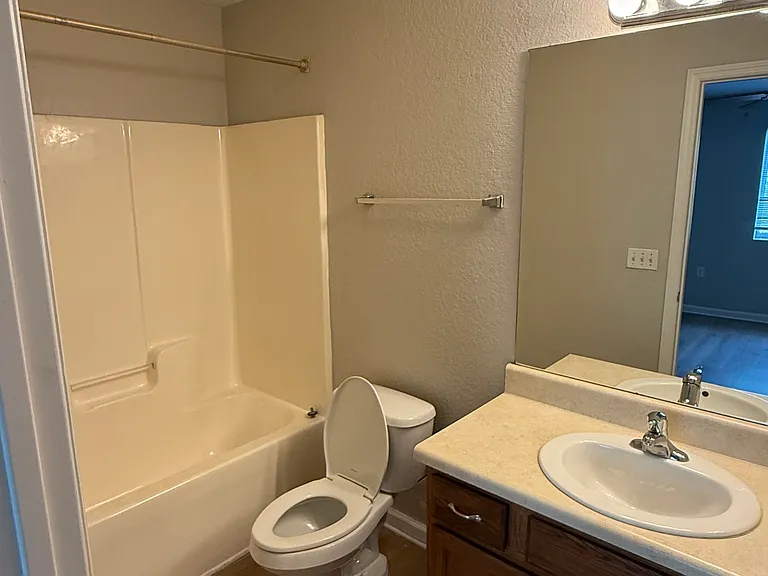 2611 McKeithen Ct — Photo 8