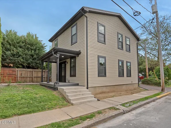405 Saint Anthony St, Lewisburg, PA 17837