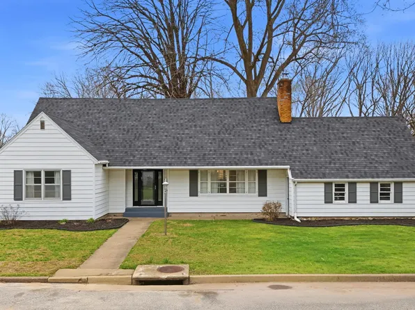 100 Orchard Pl, Burlington, IA 52601