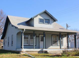 611 S Maple St, Colony, KS 66015
