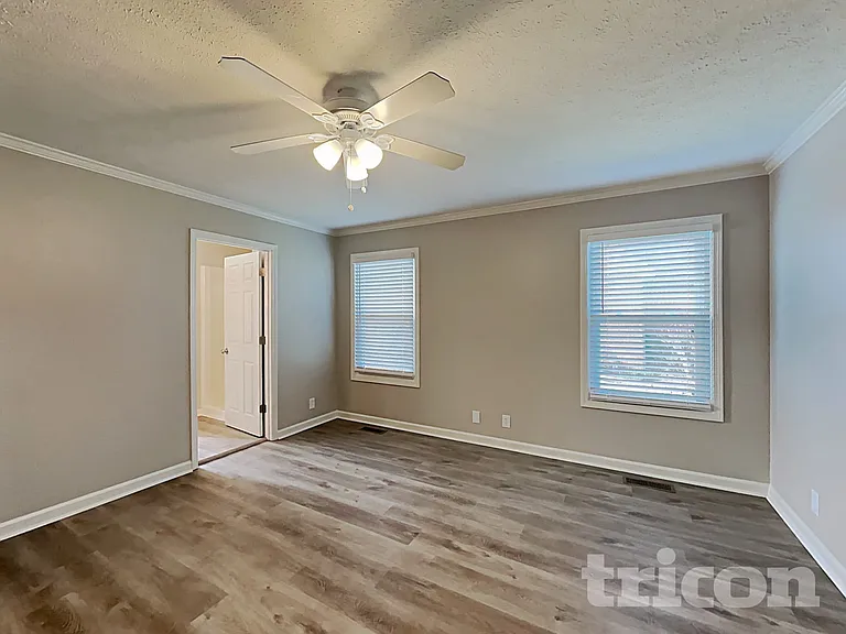 5013 Claude Dr — Photo 7