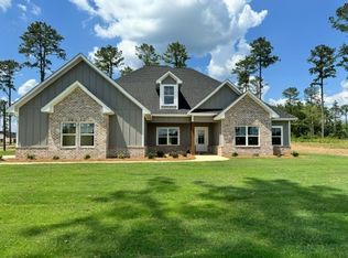 9183 Lee Road 158, Salem, AL 36874