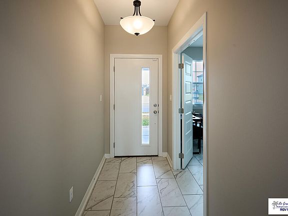 3rd image of 2414 Cove Real Dr