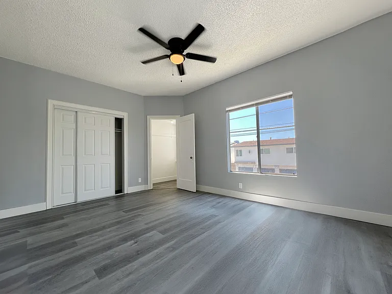454 Rose Ave #460 — Photo 9