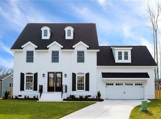 3930 Graythorne Dr, Midlothian, VA 23112