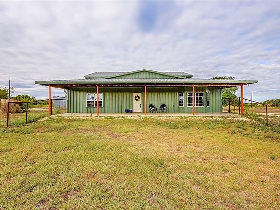 2nd image of 1025 County Road 221