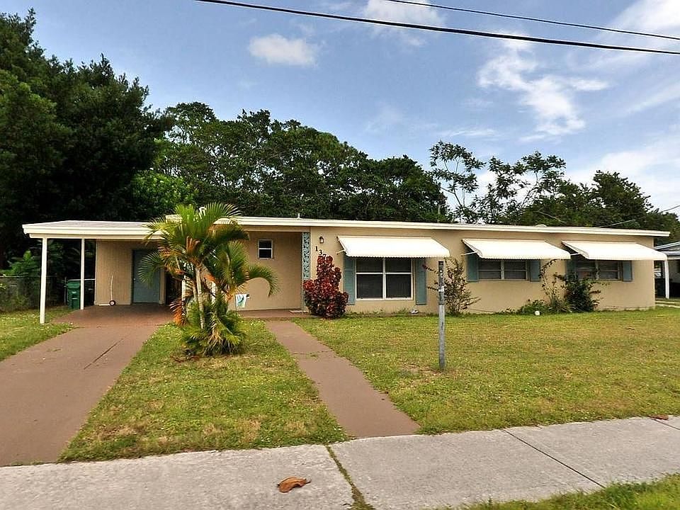 1st image of 137 NE Prima Vista Blvd