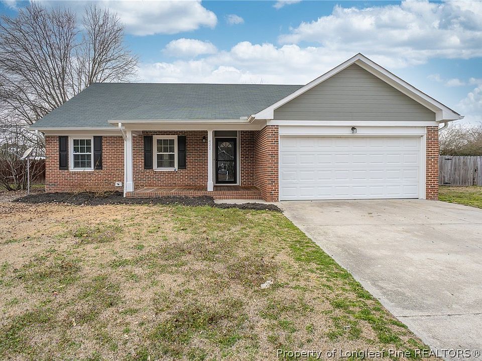 1st image of 421 Riverwind Dr