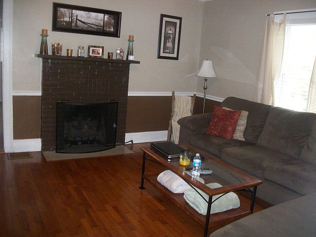 2nd image of 192 Parkway Dr